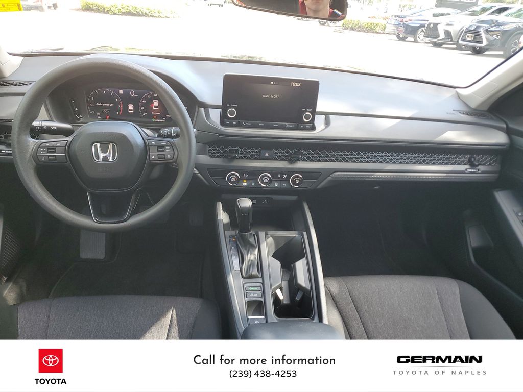 2023 Honda Accord LX photo 14
