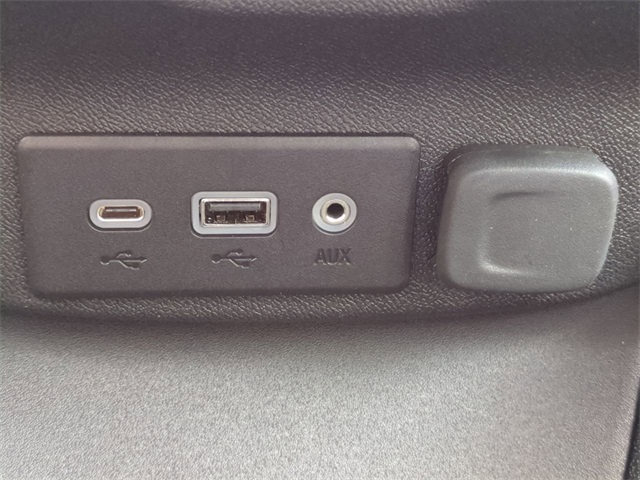 2020 Chevrolet Malibu LS photo 19