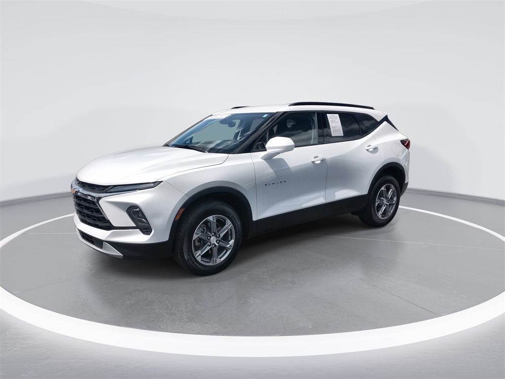2023 Chevrolet Blazer 2LT photo 4