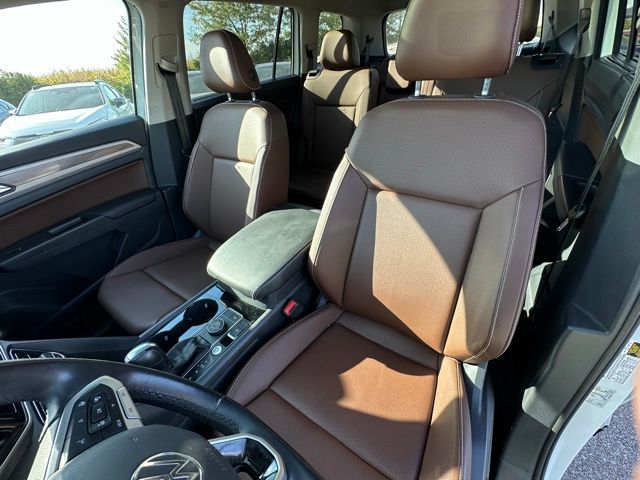 2021 Volkswagen Atlas SEL photo 31