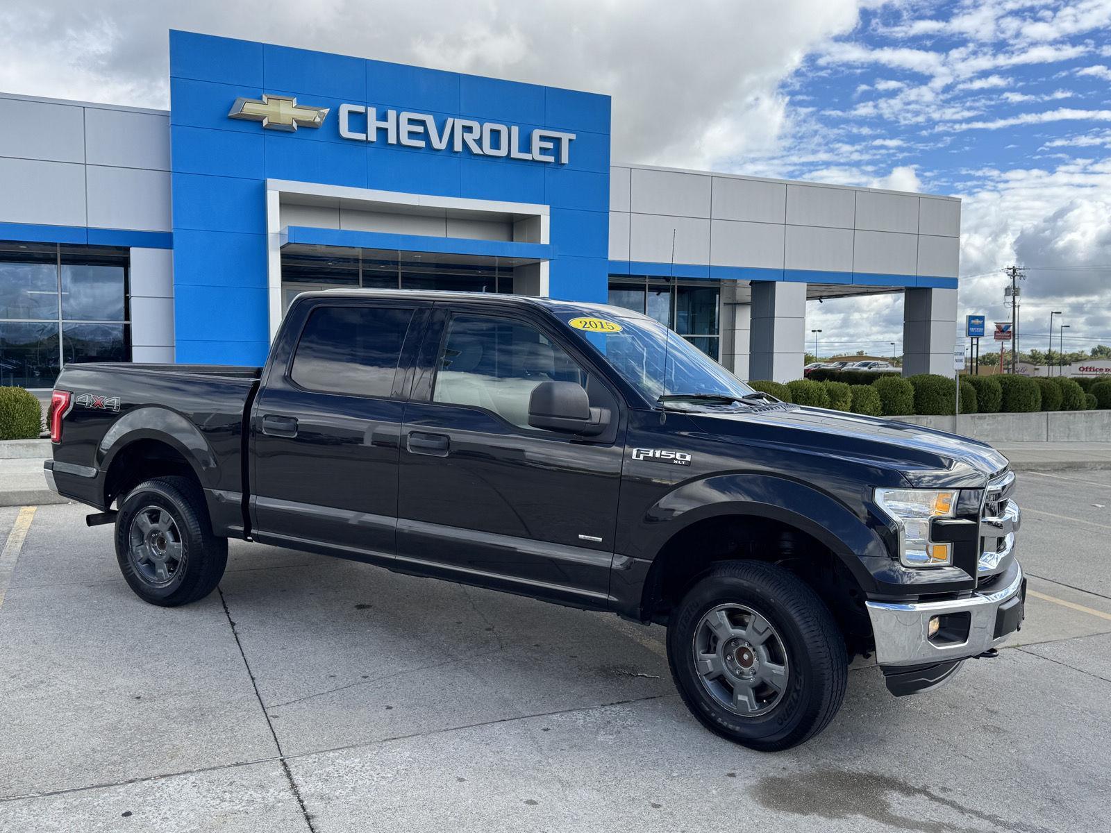 2015 Ford F-150 XLT photo 44
