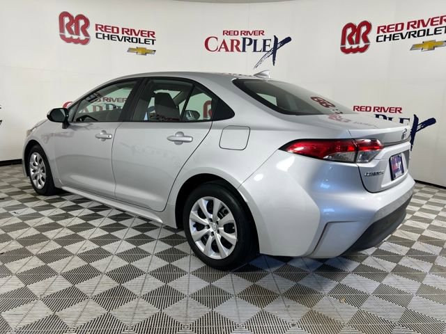 2024 Toyota Corolla LE photo 4