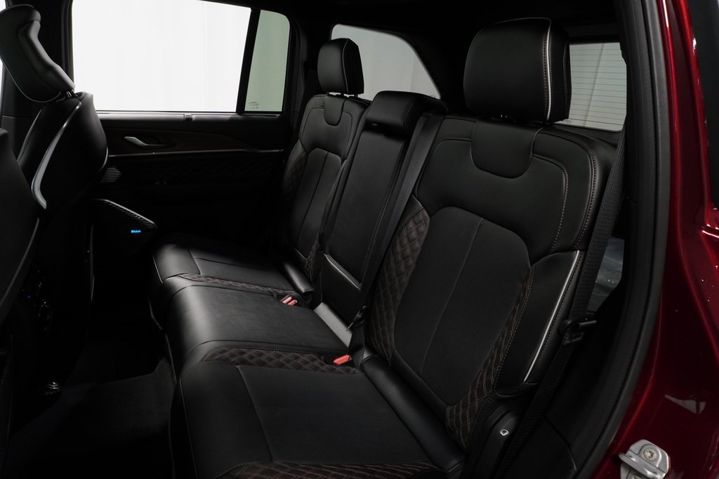 2023 Jeep Grand Cherokee Summit Reserve 4xe photo 15