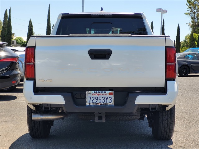 2024 Toyota Tacoma SR5 photo 7