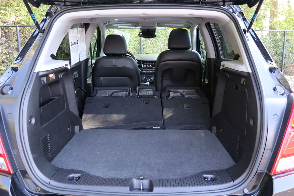 2020 Chevrolet Trax LT photo 42