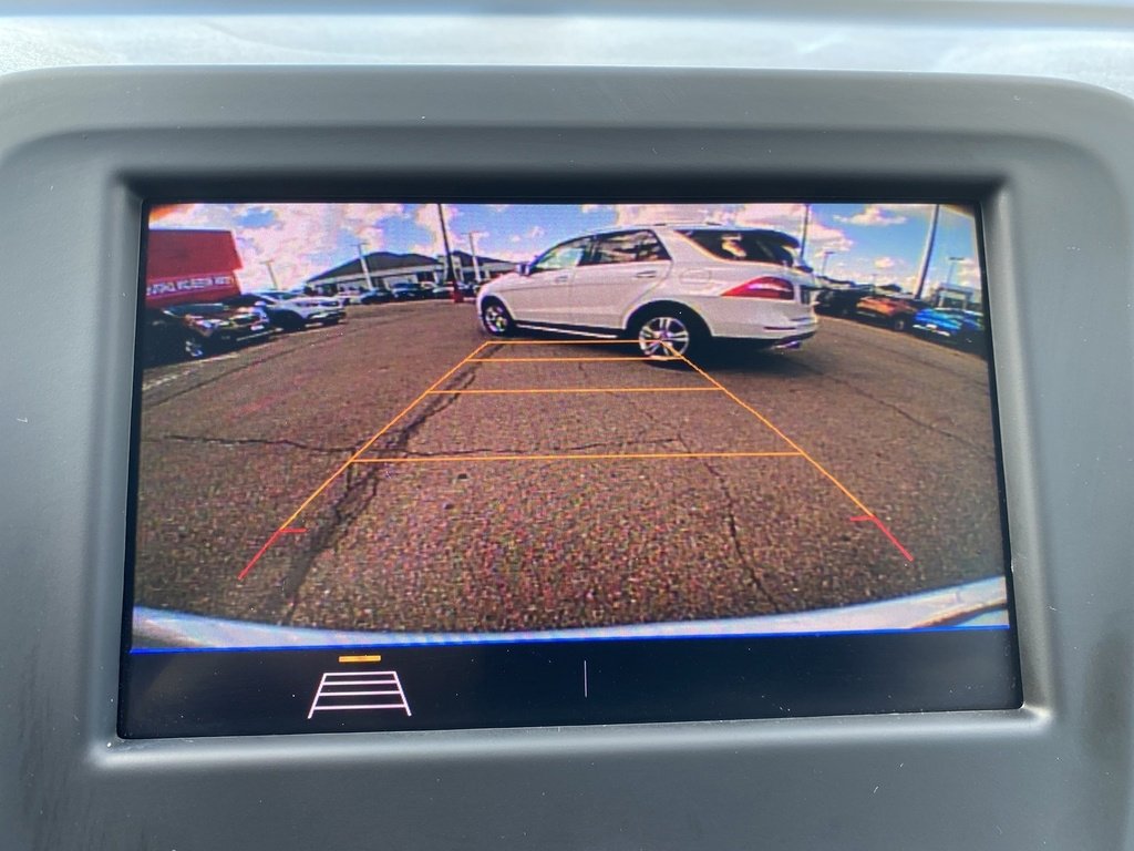 2020 Chevrolet Equinox LS photo 14