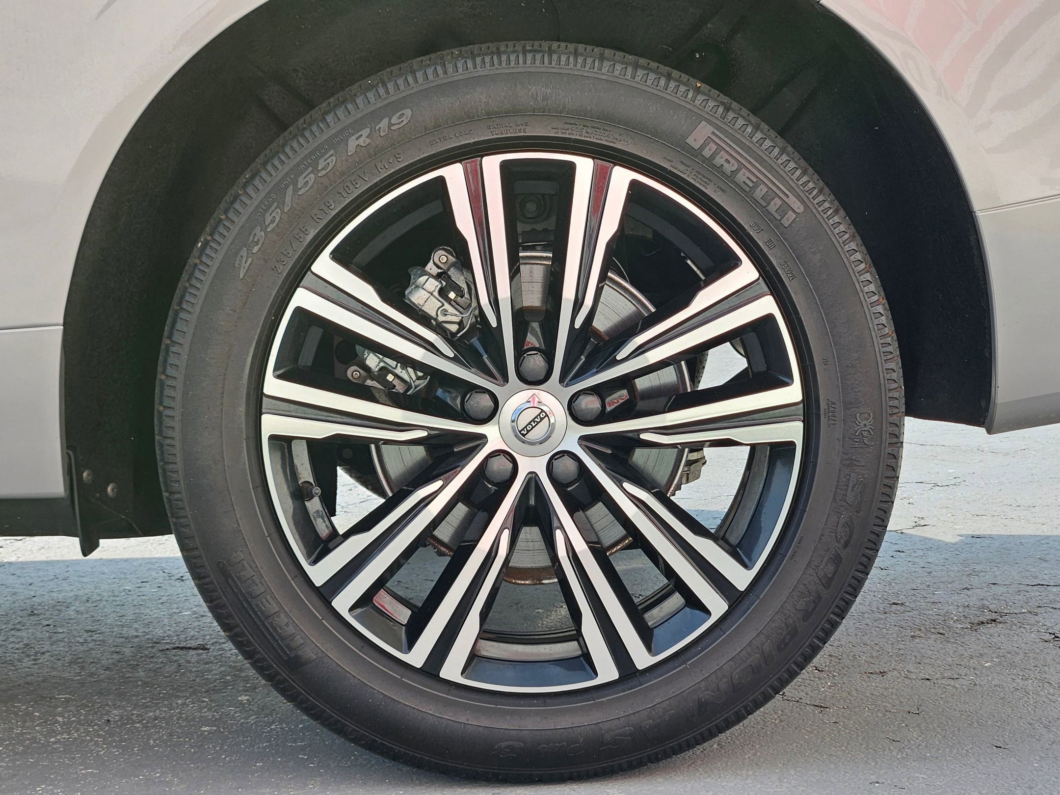 2022 Volvo XC60 Inscription photo 27