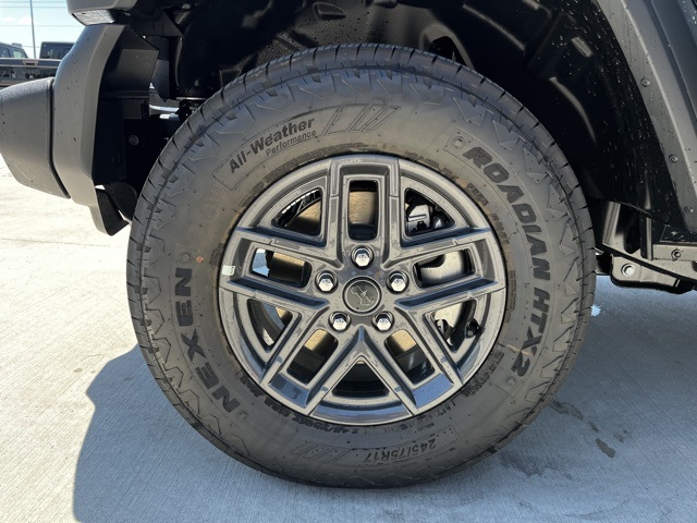 2025 Jeep Wrangler Sport S photo 7