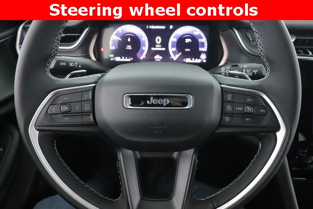 2025 Jeep Grand Cherokee Altitude photo 22