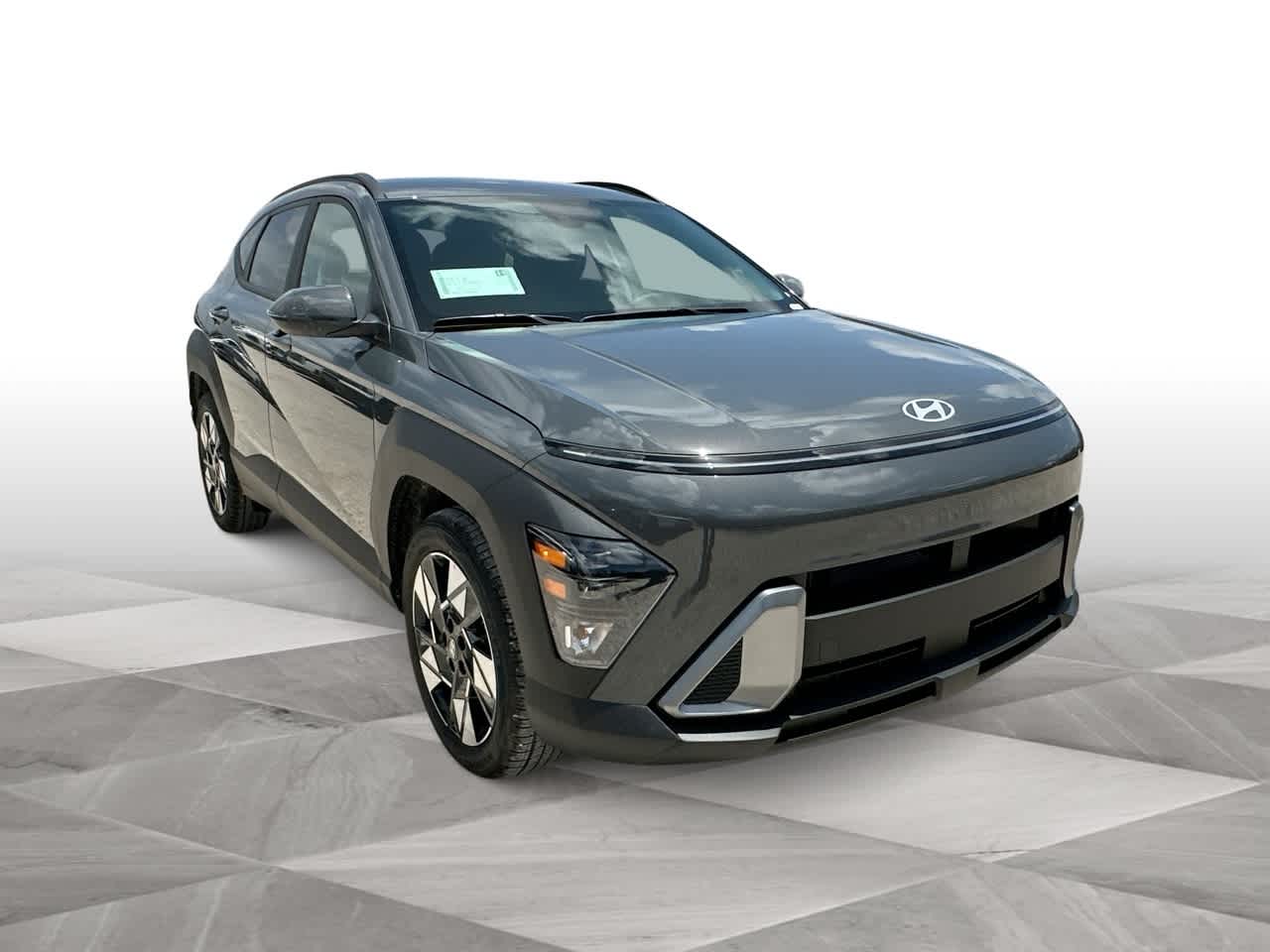 2025 Hyundai Kona SEL photo 2