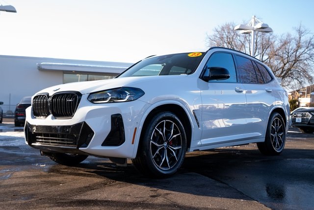 2023 BMW X3 40i's photo
