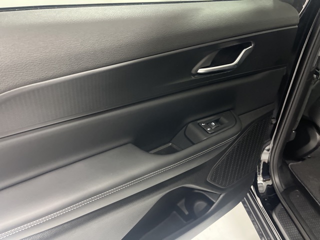 2025 Jeep Grand Cherokee Laredo photo 25