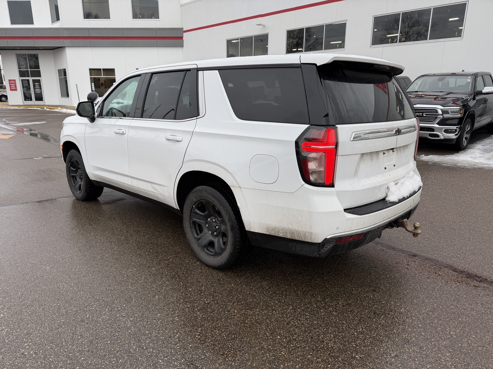 Used 2021 Chevrolet Tahoe Fleet with VIN 1GNSKLED4MR462988 for sale in Minneapolis, Minnesota