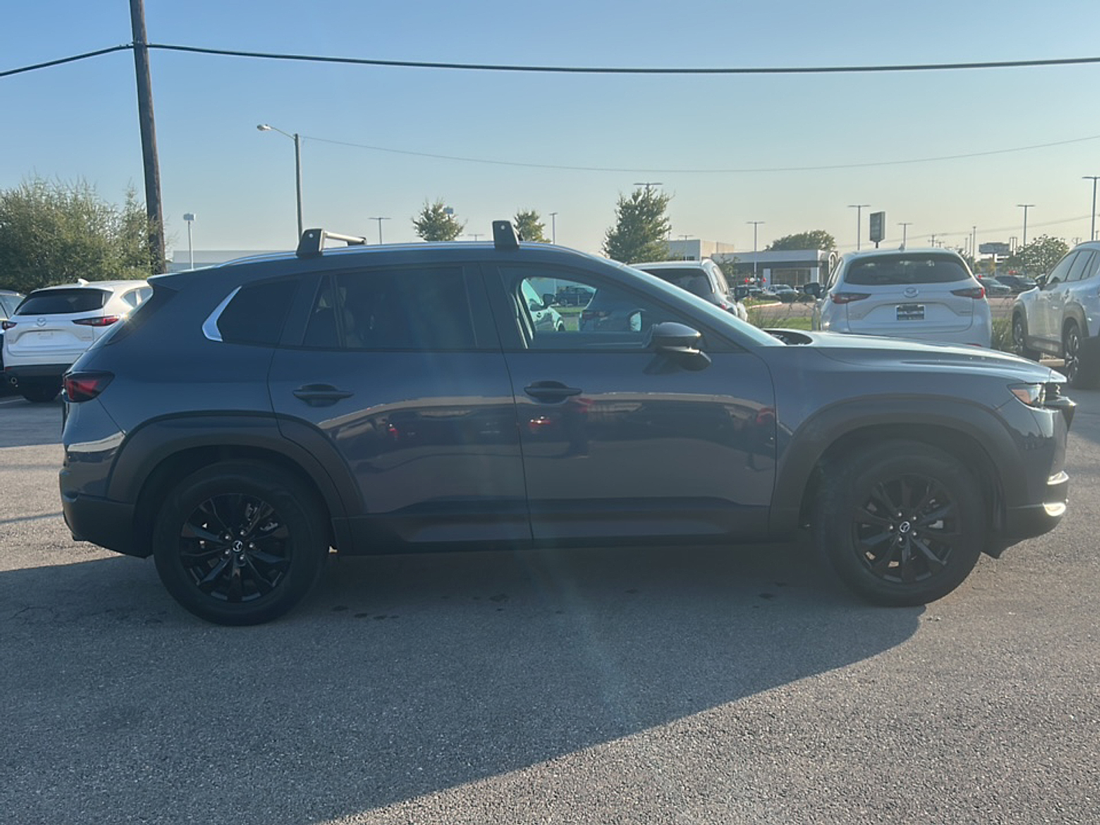 2024 Mazda CX-50 2.5 Select photo 2