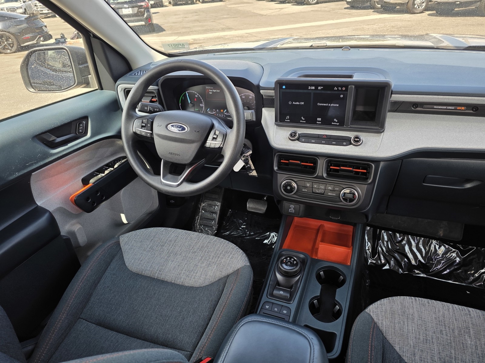 2022 Ford Maverick XLT photo 16