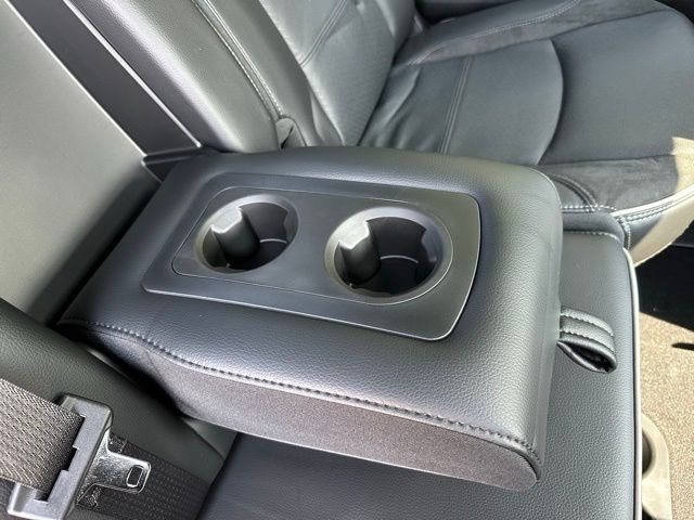2025 Ram 2500 Laramie photo 32