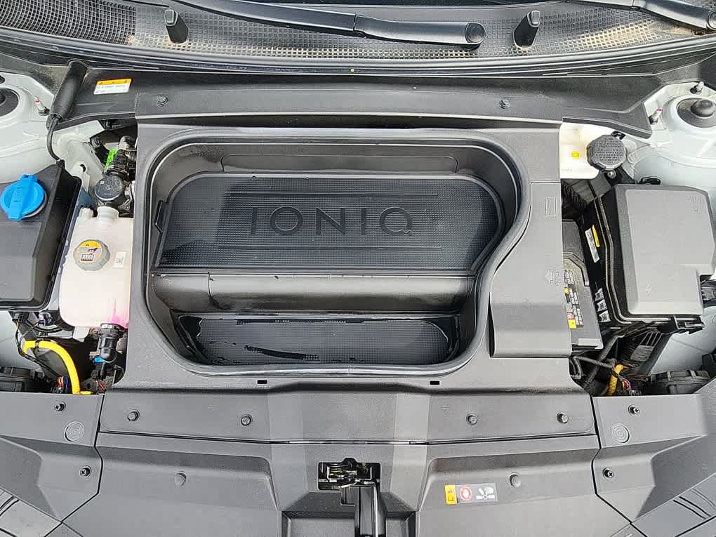 2023 Hyundai Ioniq 6 SEL photo 16