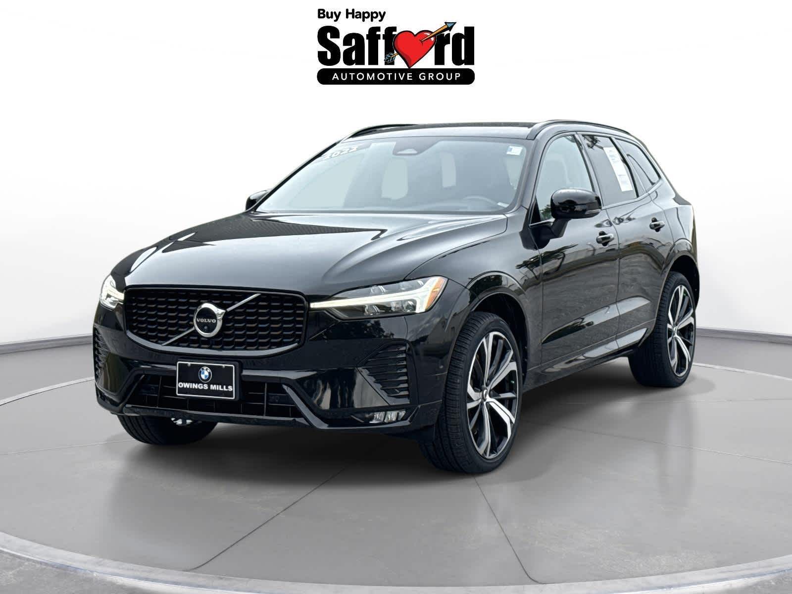 2022 Volvo XC60 R-Design