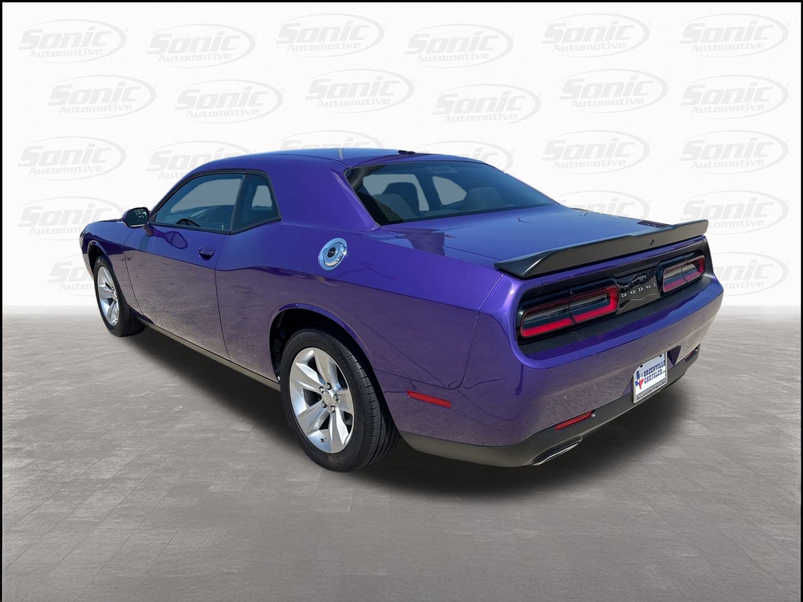 2023 Dodge Challenger SXT photo 2