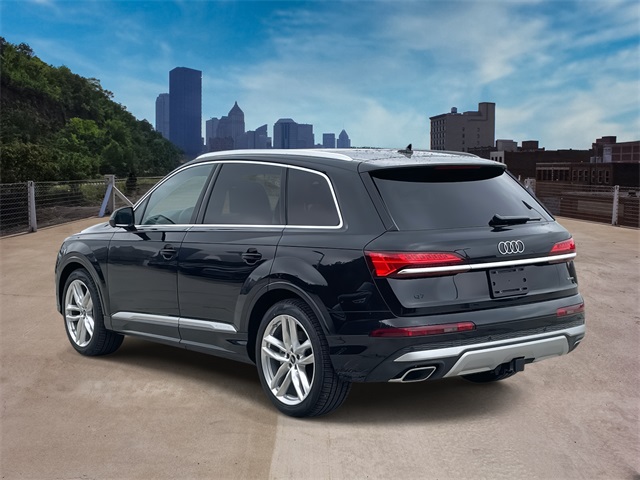 2025 Audi Q7 55 Premium Plus photo 4