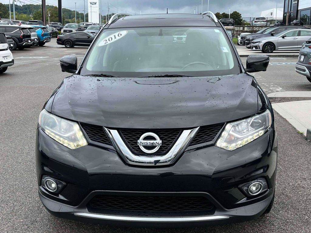 2016 Nissan Rogue SL photo 25