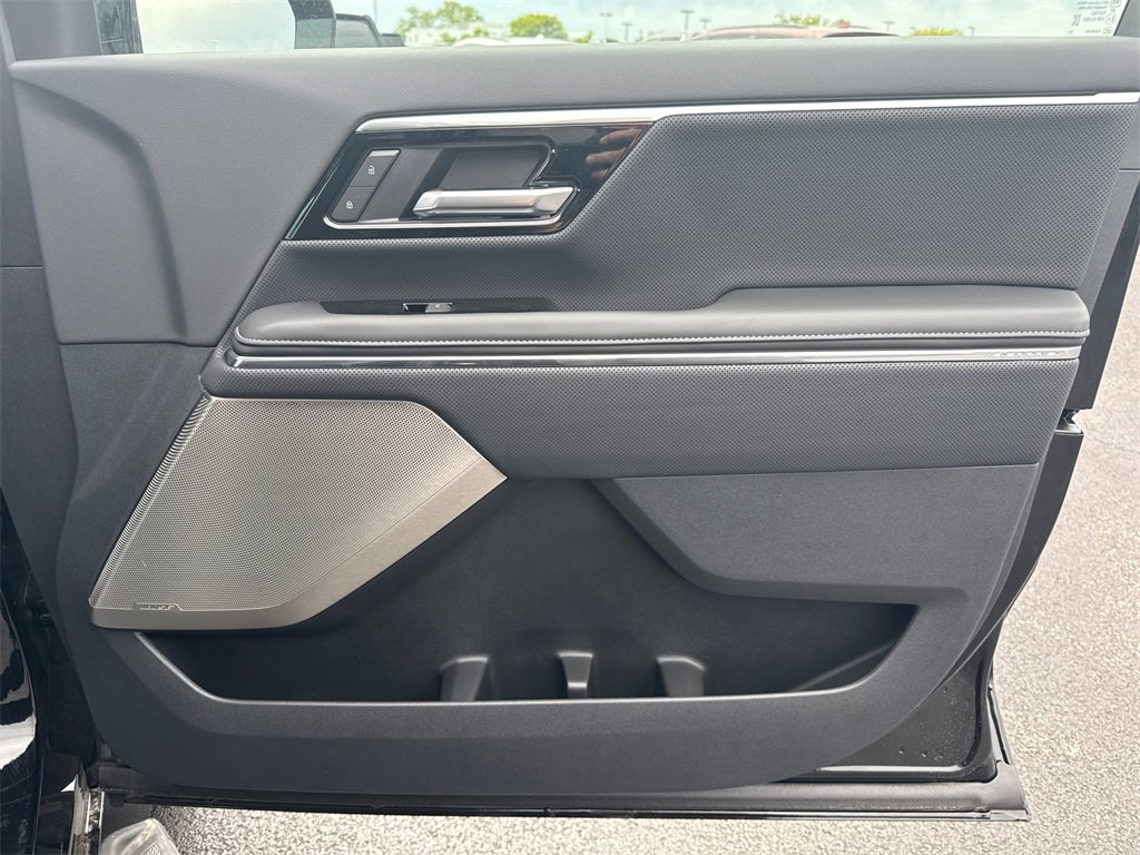 2025 GMC SIERRA - Image 37