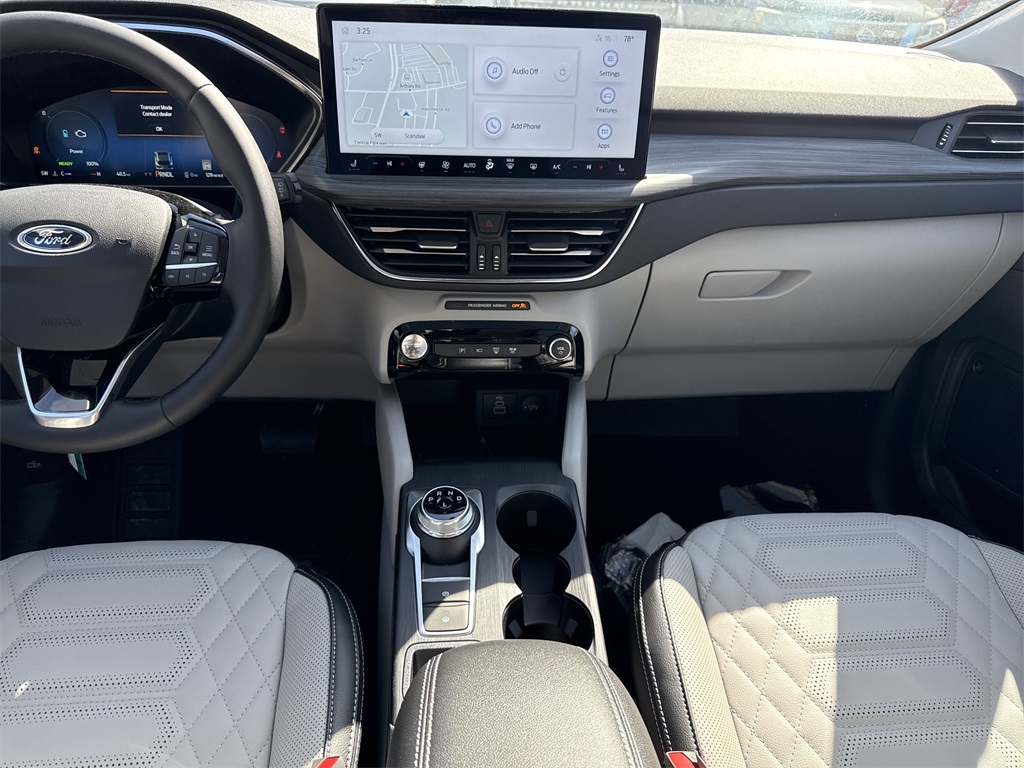 2024 Ford Escape Plug-In Hybrid photo 10