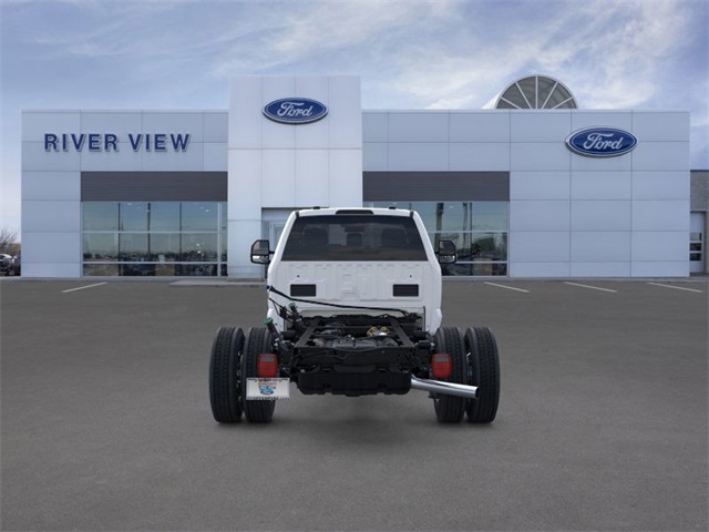 2026 Ford F-450 XLT photo 5