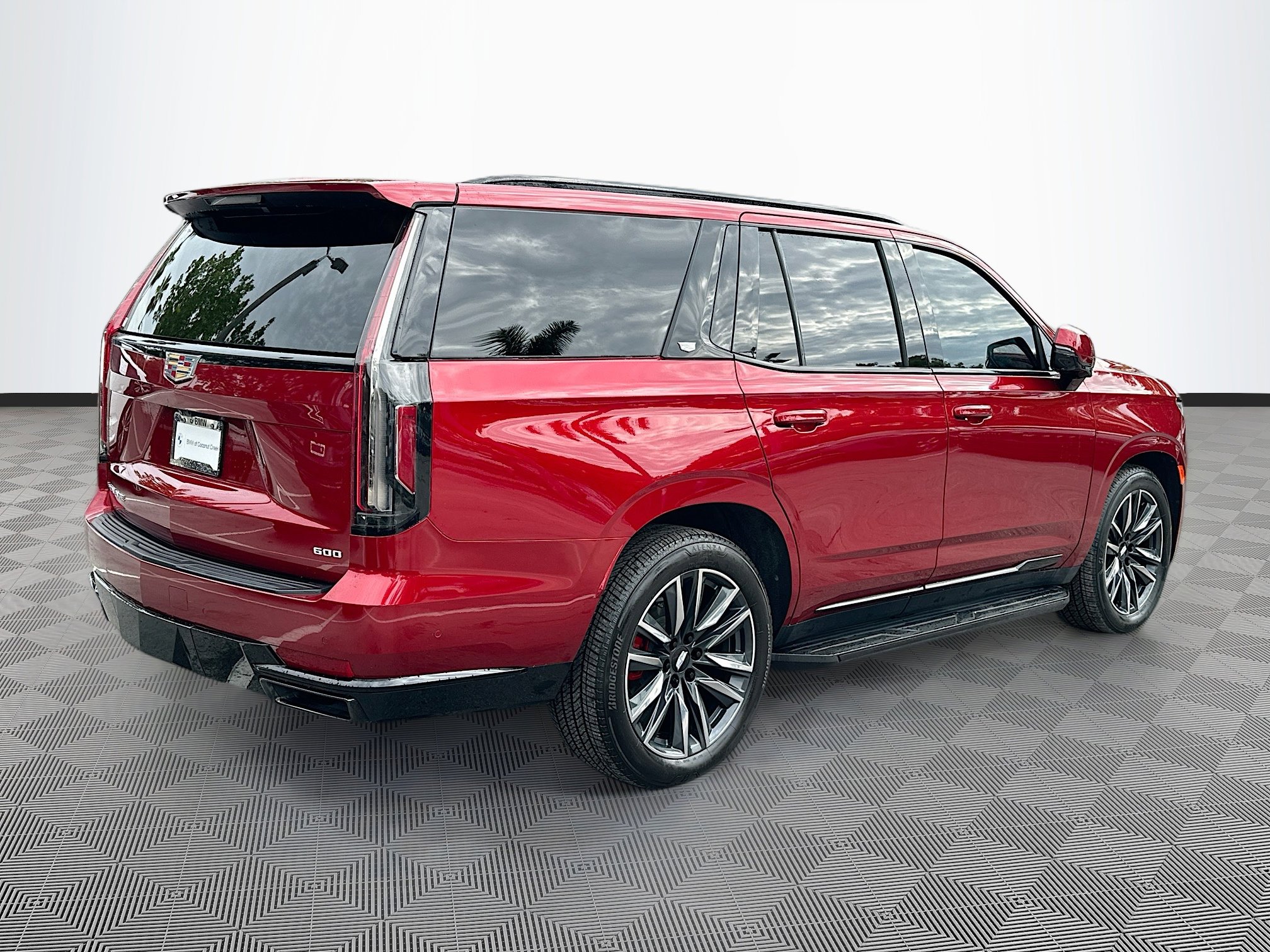 2023 Cadillac Escalade Sport Platinum photo 4