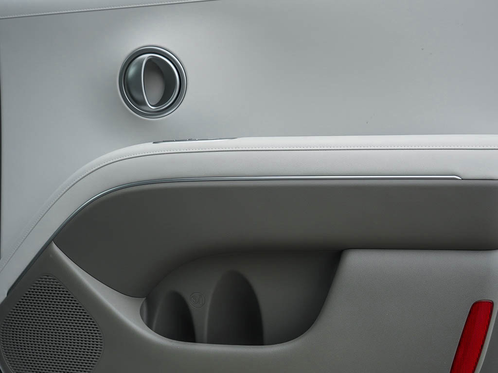 2026 Hyundai Palisade Limited photo 4