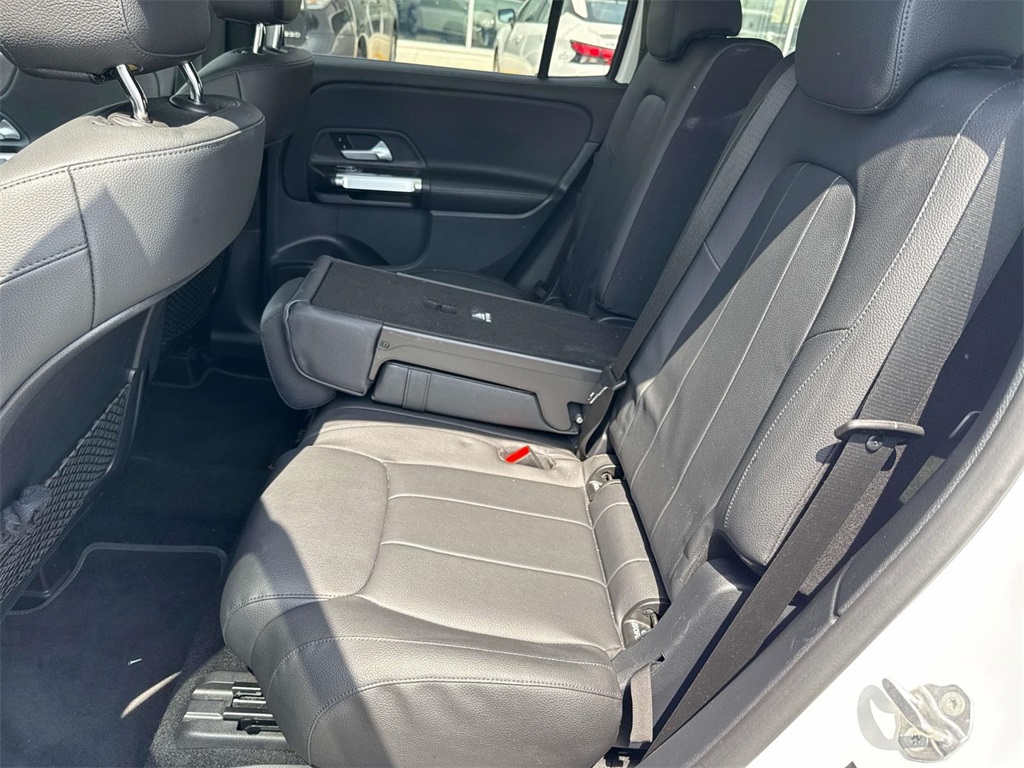 2022 Mercedes Benz GLB 250 photo 11