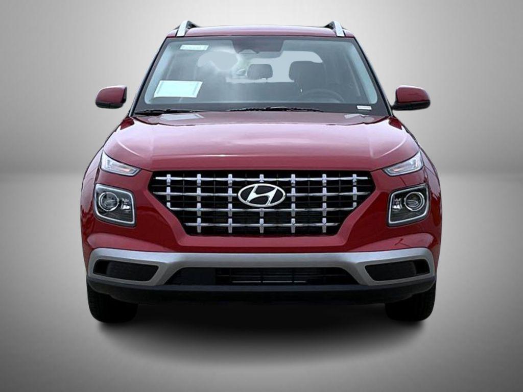 2025 Hyundai Venue Limited photo 2