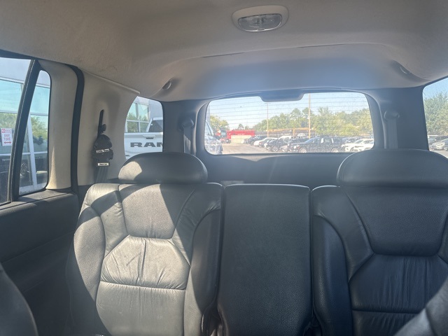 2003 Dodge Durango SLT photo 16