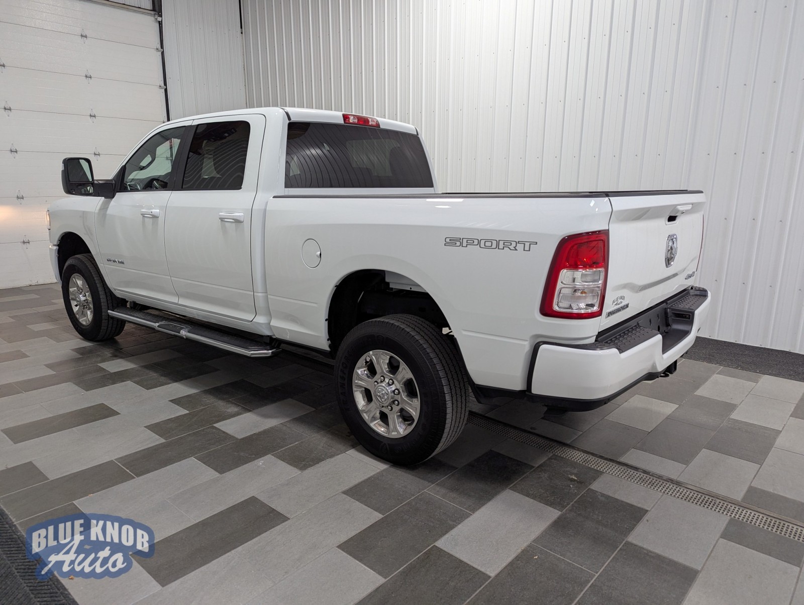 2024 Ram 2500 Big Horn photo 2