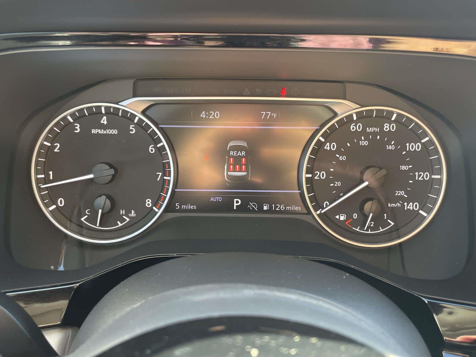 2025 Nissan Pathfinder SL photo 33