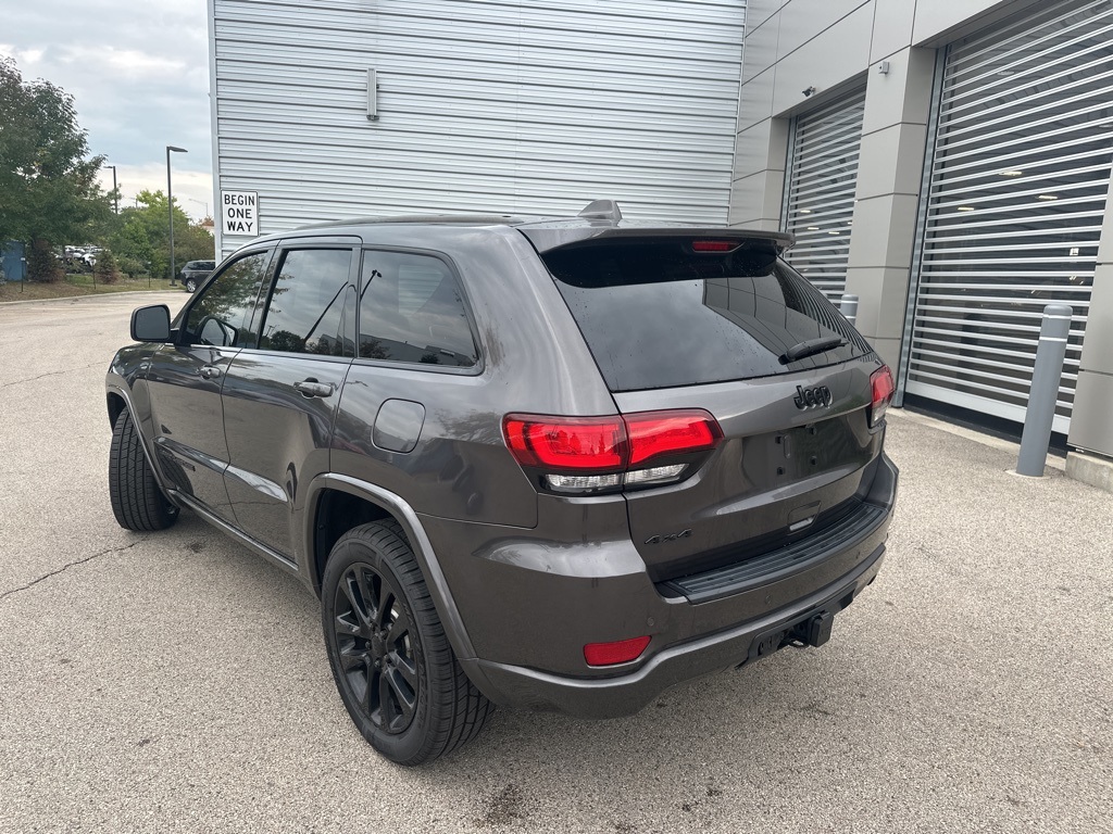 2020 Jeep Grand Cherokee Laredo photo 6