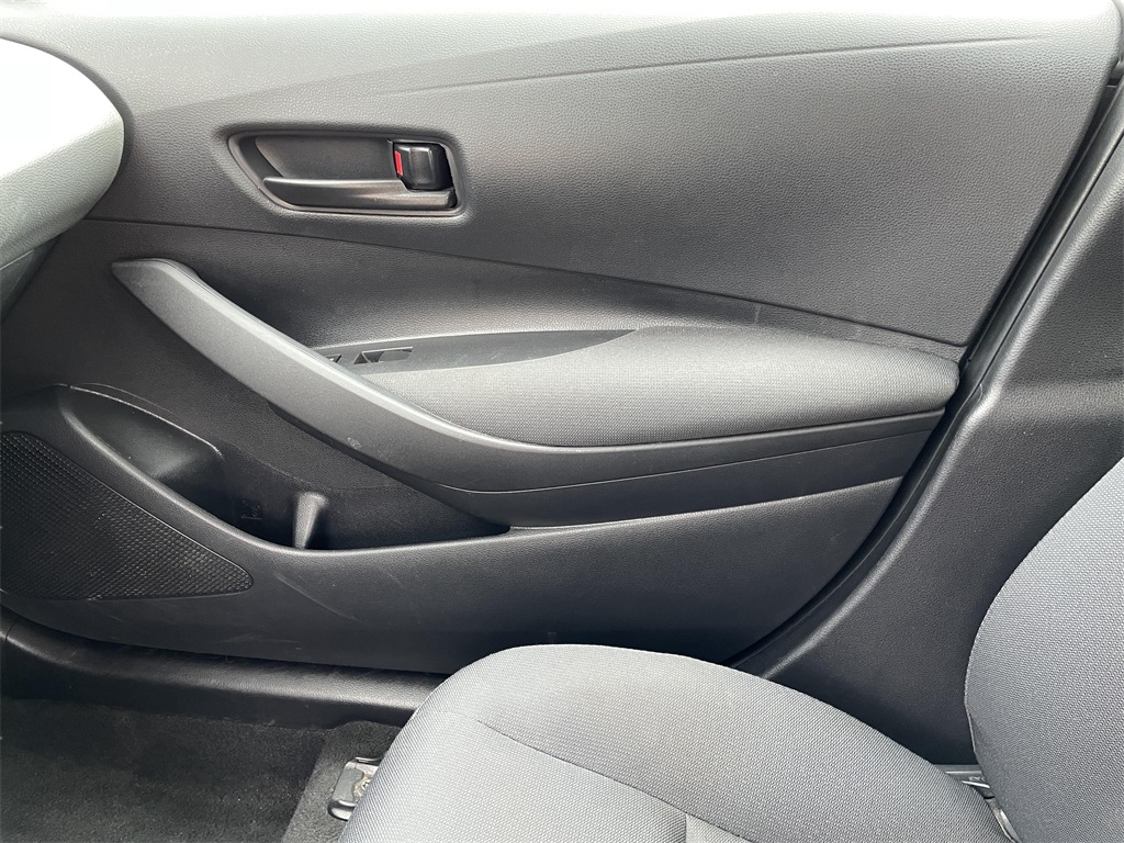 2023 Toyota Corolla LE photo 16