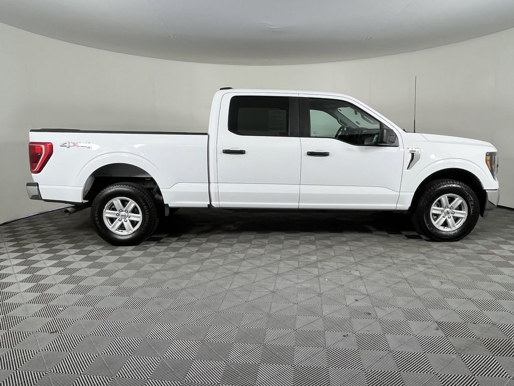 2023 Ford F-150 XLT photo 4