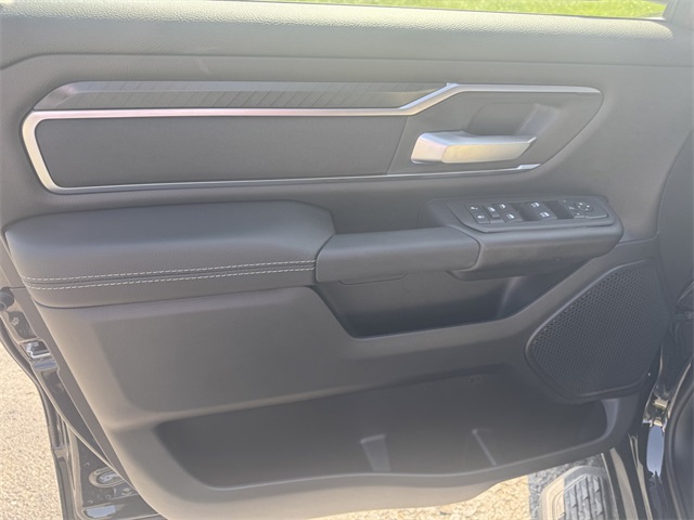 2025 Ram 1500 Big Horn photo 17