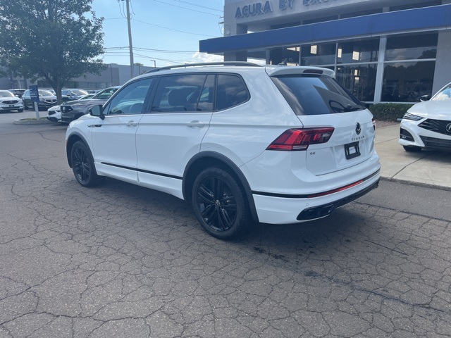 2022 Volkswagen Tiguan SE R-Line Black photo 7