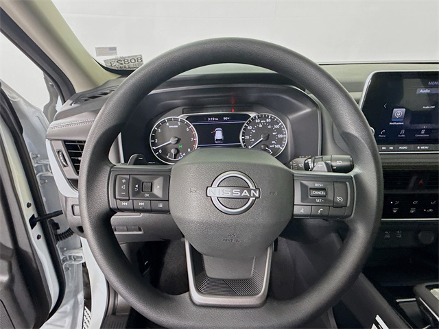 2025 Nissan Rogue S photo 9