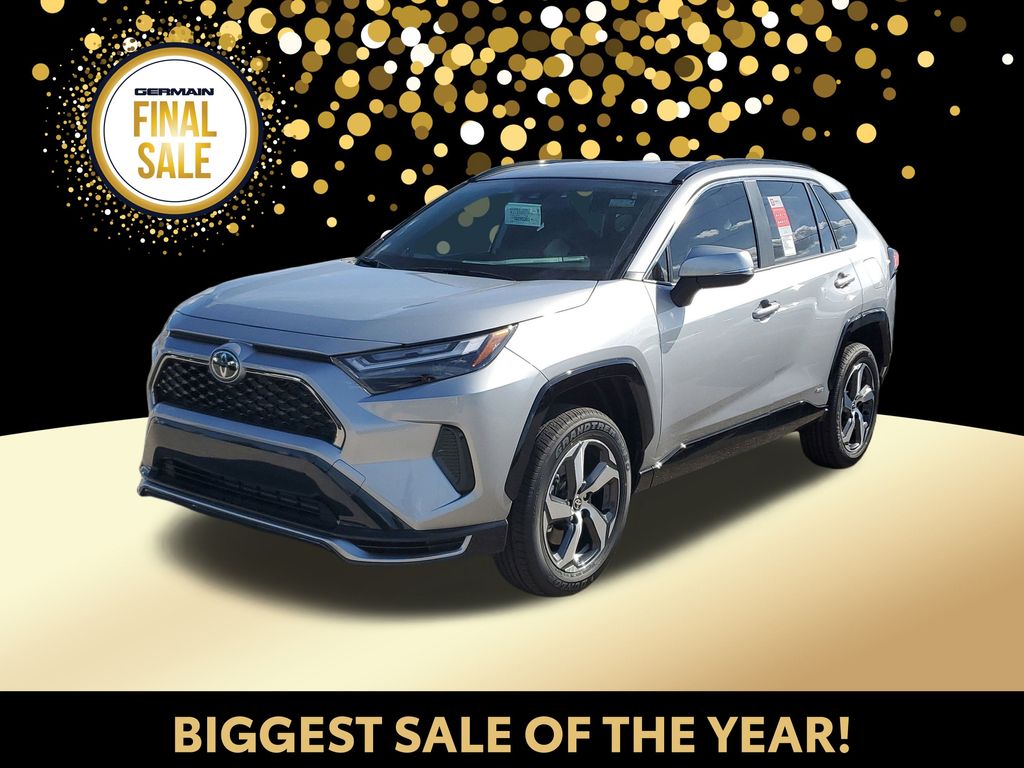 2025 Toyota RAV4 SE's photo