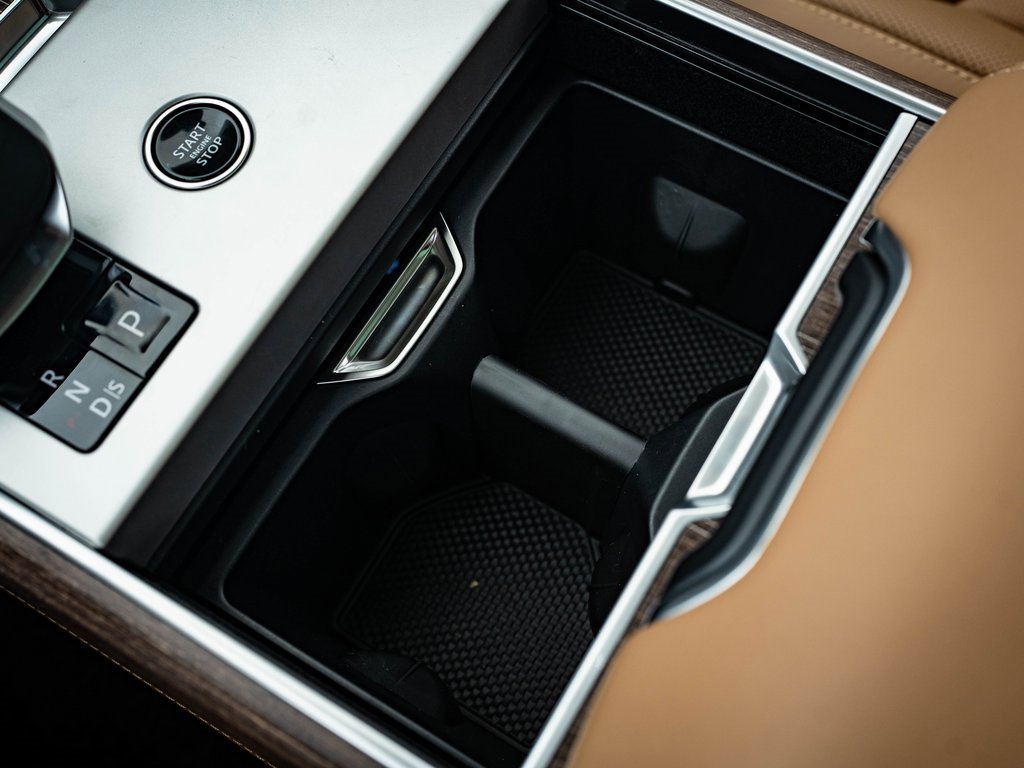 2025 Land Rover Range Rover Autobiography photo 34