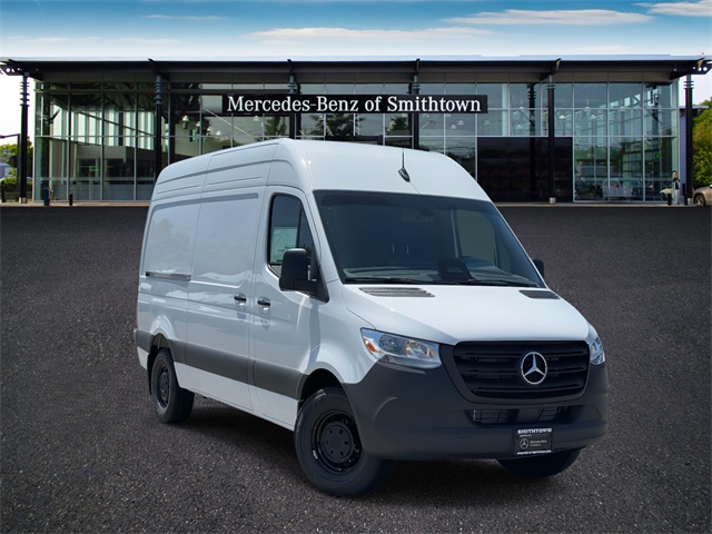 2025 Mercedes-Benz Sprinter Cargo Van Base's photo