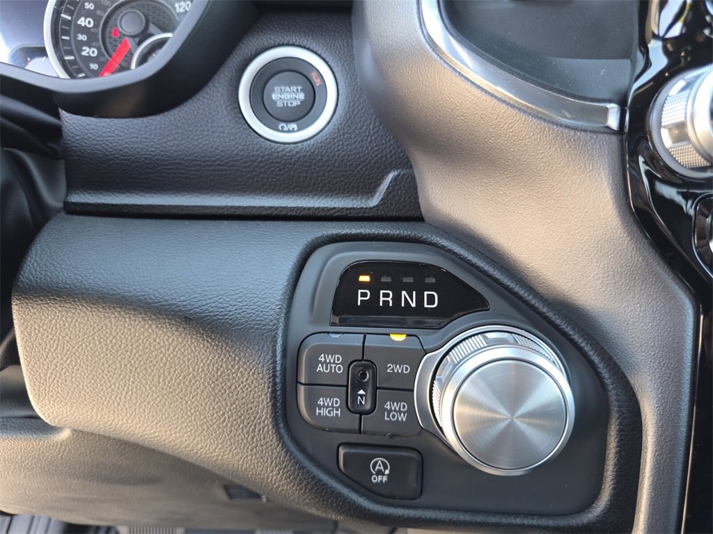 2026 Ram 1500 Laramie photo 15