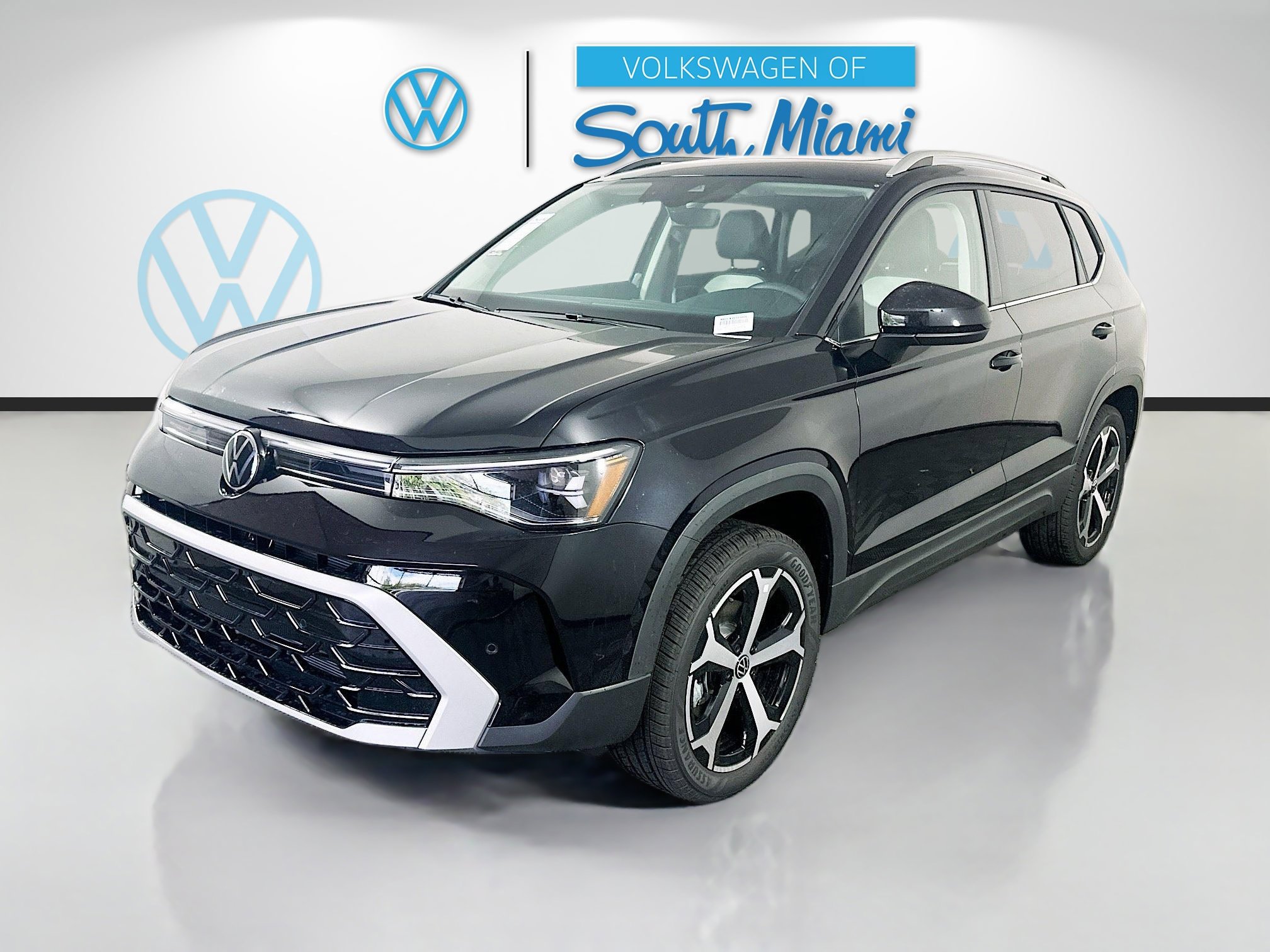 2025 Volkswagen Taos SEL's photo