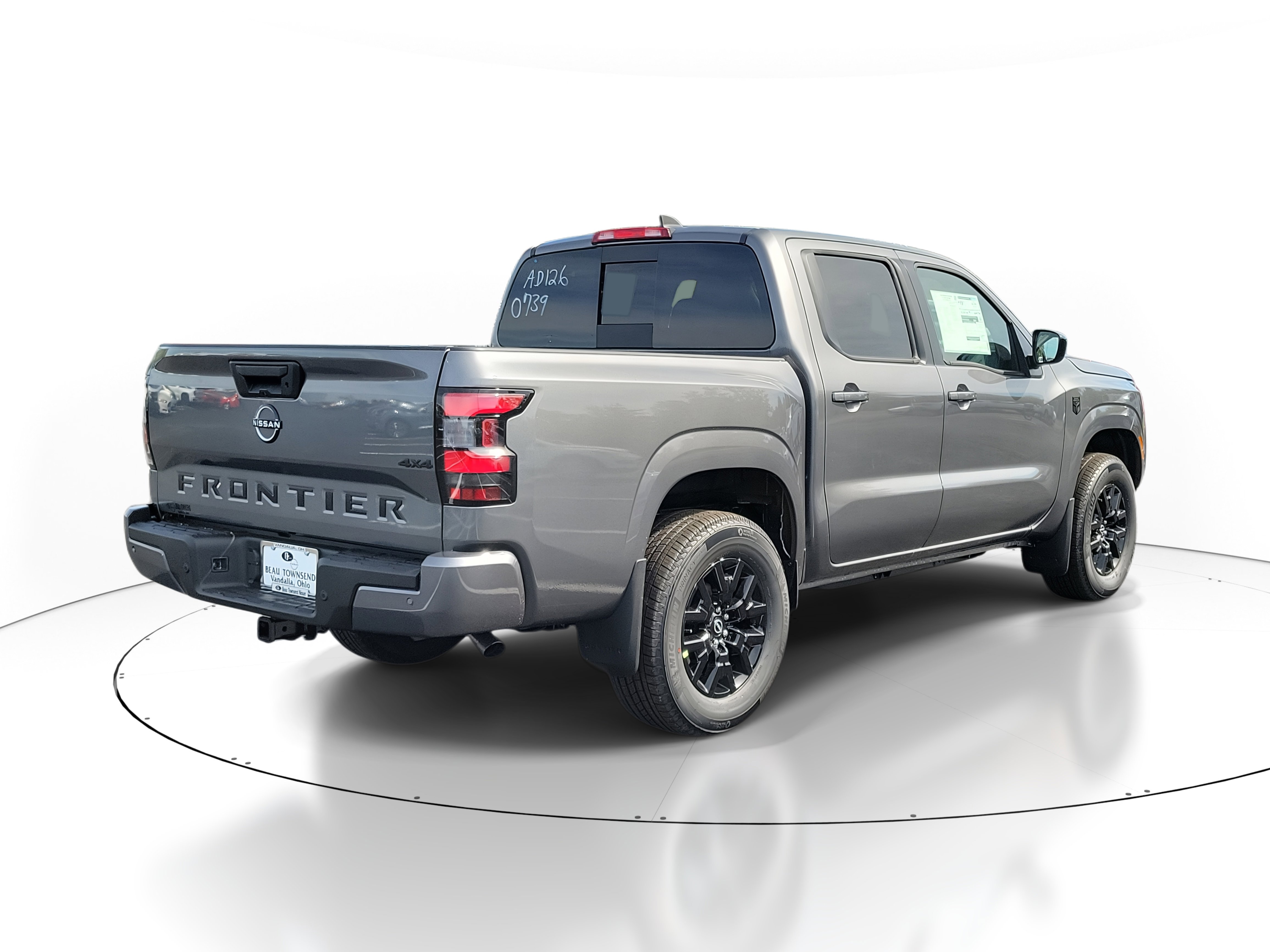 2026 Nissan Frontier Crew Cab SV photo 4