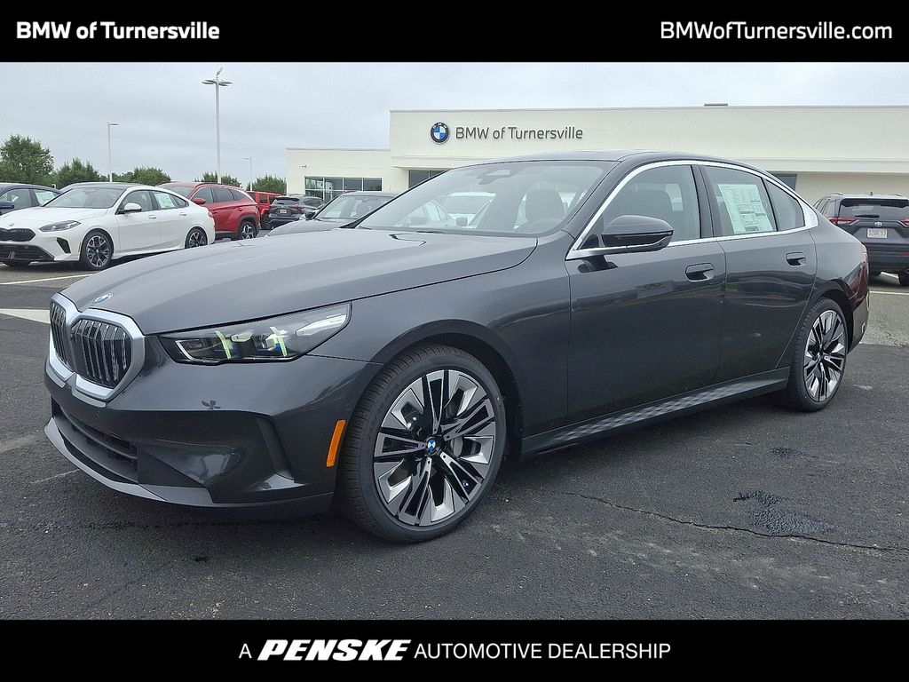 2026 BMW 5 Series 530i's photo