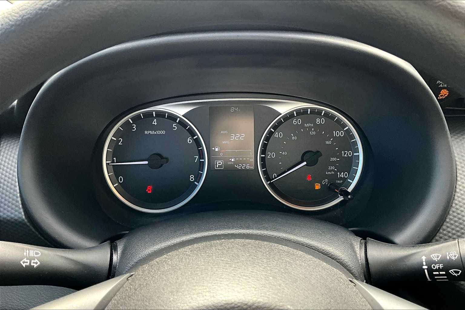 2024 Nissan Kicks S photo 23