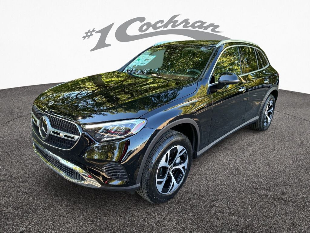 2026 Mercedes Benz GLC 350e 4MATIC photo 3